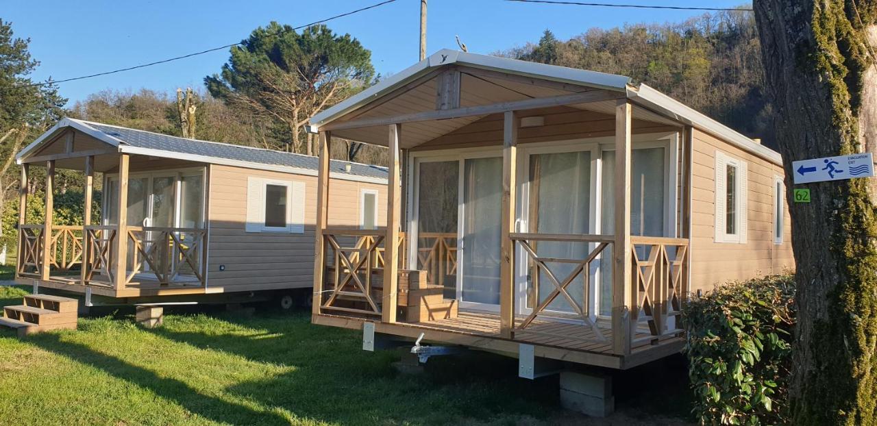 Camping Avec Piscine Et Riviere A Tournon Sur Rhone Ardeche Exteriér fotografie