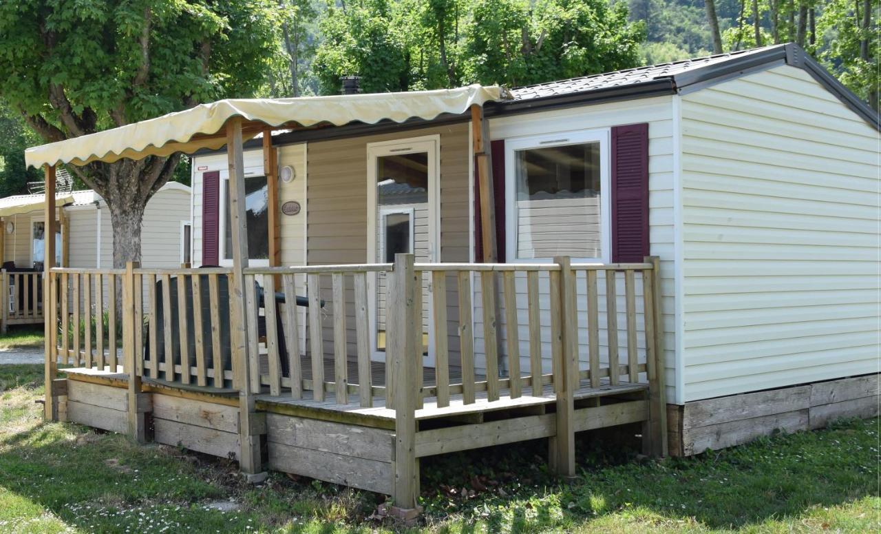 Camping Avec Piscine Et Riviere A Tournon Sur Rhone Ardeche Exteriér fotografie