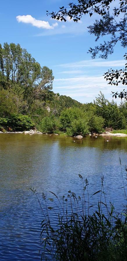 Camping Avec Piscine Et Riviere A Tournon Sur Rhone Ardeche Exteriér fotografie